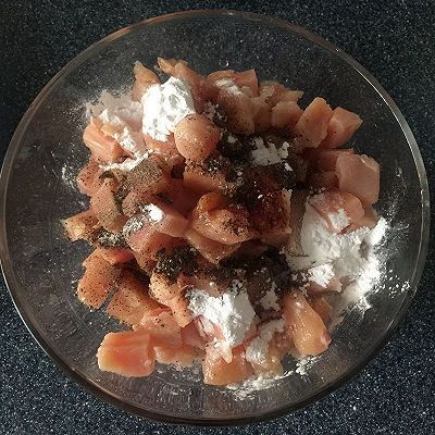  披萨|火腿鸡丁时蔬披萨