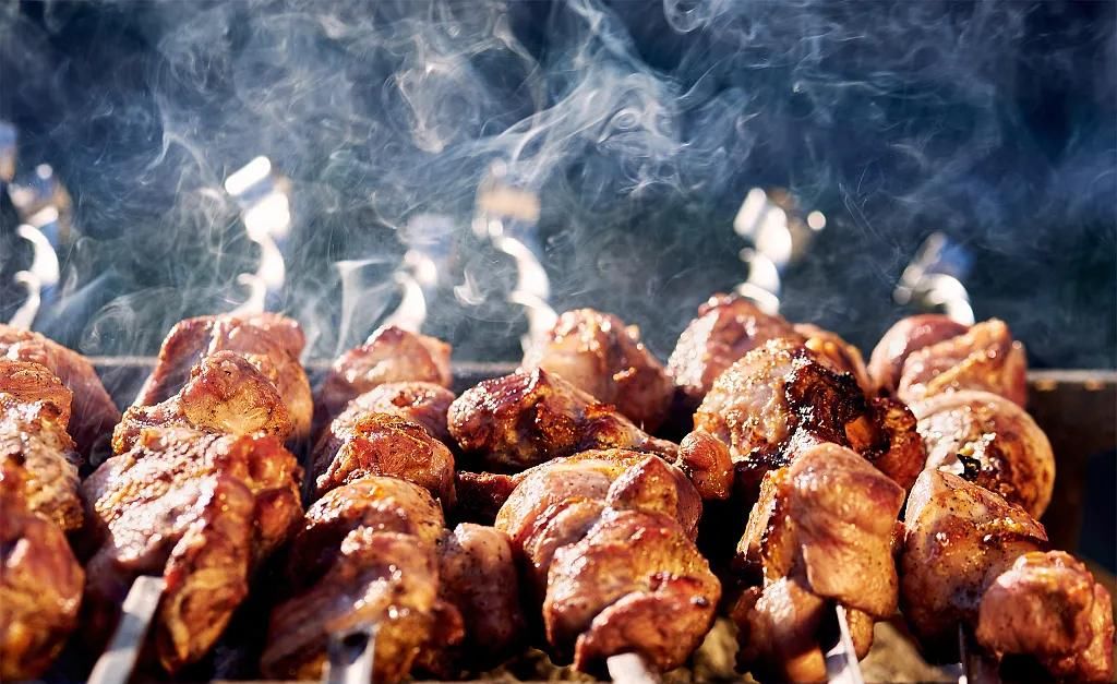 健康|烧烤吃多了会得胃癌?夏天来了,送你7个健康撸串的建议