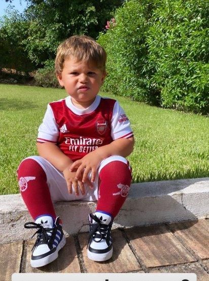 看起来|妻子：马丁内斯赢得了冠军，看起来今晚找到了我的替代者