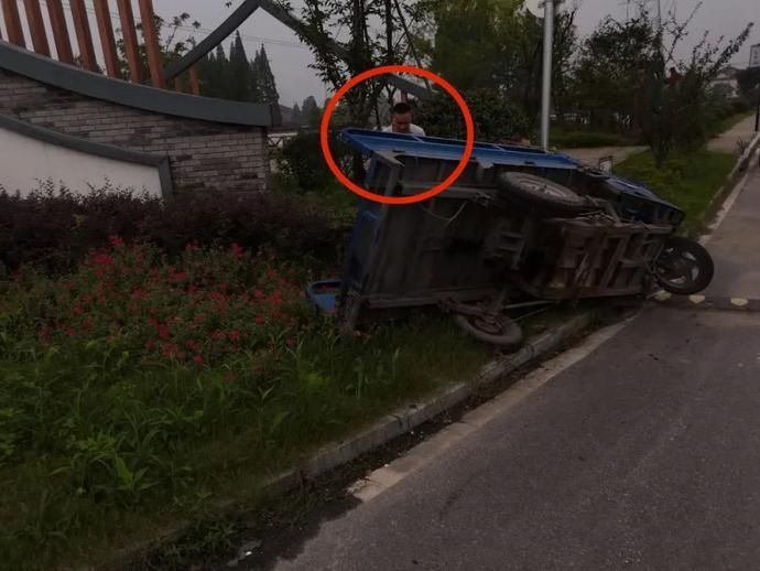  司机|有谁认识！早上8点，余杭这几个司机被人拍下了！