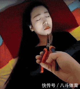 gif|搞笑gif:为了藏5元私房钱,又逼疯了一个