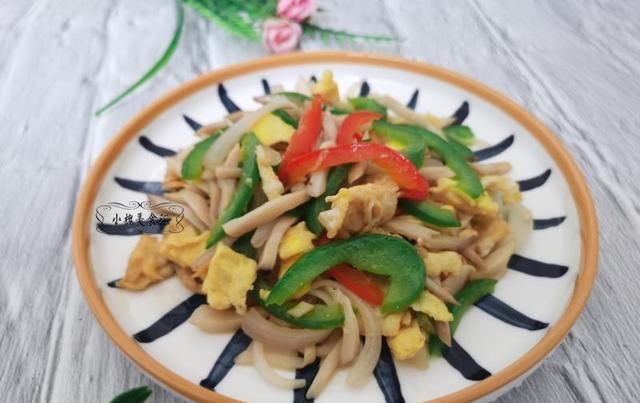  鱼香肉丝|杏鲍菇的最好吃做法，加两鸡蛋，不煮不炸，比鱼香肉丝还好吃！