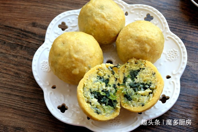  菠菜|简单易做的玉米面菜团子，不和面不擀皮，更不烫面，全家都爱吃