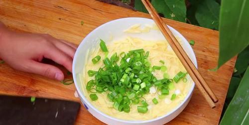  土豆丝|早餐土豆丝饼怎么做最好吃？