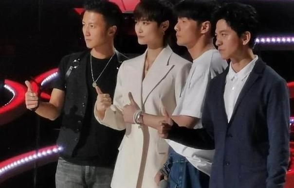  谢霆锋|“好声音”史上最年轻导师阵容！李宇春李健李荣浩谢霆锋首次合体