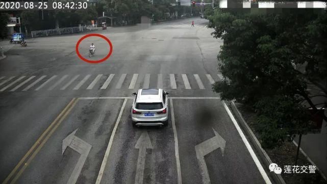 横穿马路|【曝光】闯红灯、逆行、横穿马路......莲花街头不文明交通行为大曝光！