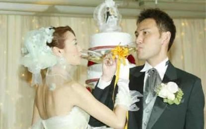  何猷启|夫妻本是同林鸟，新欢来了各自飞?