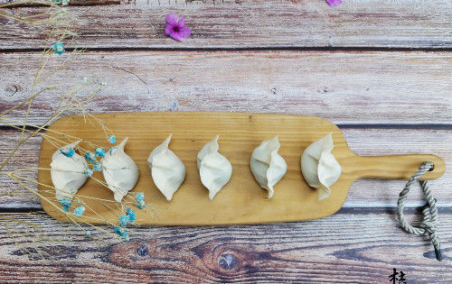  足以|煮冻饺子，冷水开水下锅都不对，牢记这7点，足以媲美鲜水饺