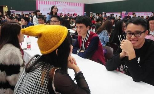 家庭|家有女孩，最好别嫁6种家庭的男孩，房子和彩礼丰厚也很难幸福
