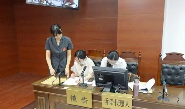 惊呆|连续 4 场“翻车”!一企业请网红直播带货,现场惊呆了