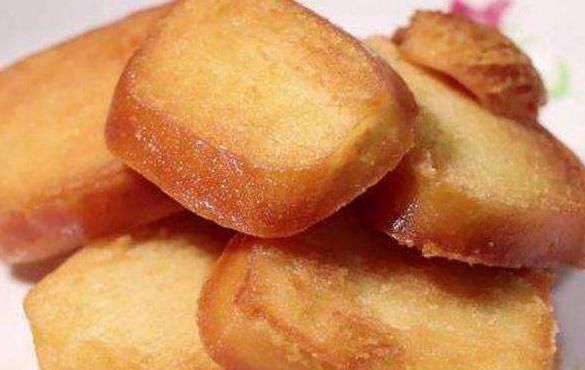  就可以|炸馒头片从不裹蛋液！蘸上一点“它”，外酥里软，一点不油腻