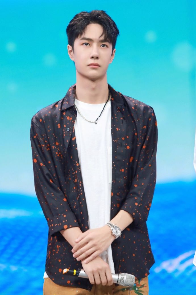  王一博|200830 王一博《快乐大本营》节目正片上线 斯巴达啵啵把“可爱”贯彻到底