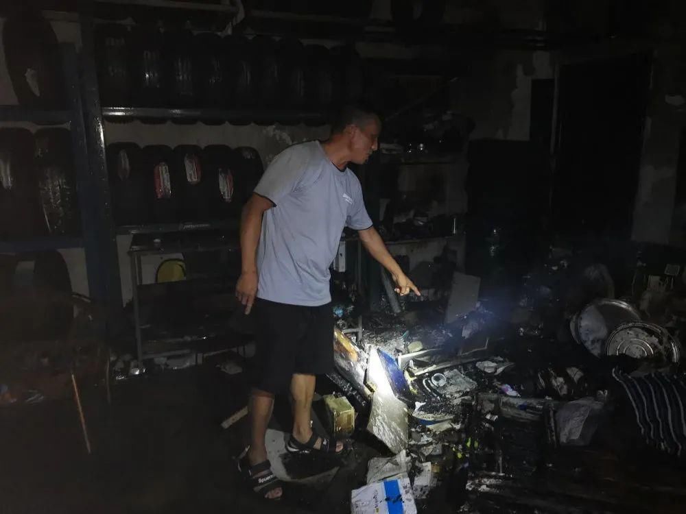 原因|轮胎店起火，原因竟是蚊香