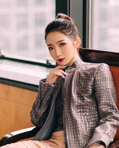  孟美岐|女艺人超话签到榜单：孟美岐第4，刘雨昕第2，第1名让人意外