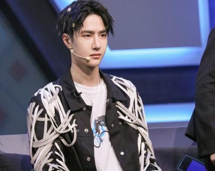  答案|王一博配得上这8个字的评价是为什么？《这就是街舞》给出答案