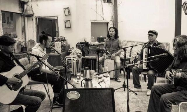  野孩子|弄哭周迅、违规退赛，这群人是有多野？！