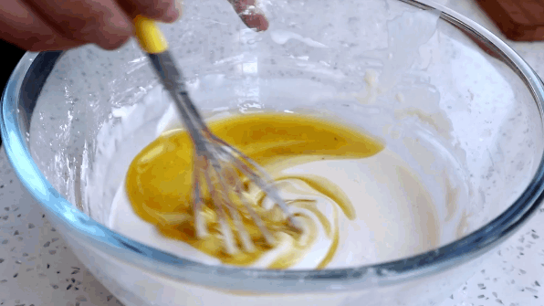  简单|广式甜点“芒果糯米糍”，比雪媚娘制作简单，奶香浓郁，软糯拉丝