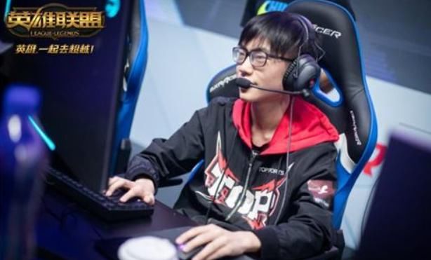 倒数第|英雄联盟S10战队巡礼之TES:旗舰引航,骑士远征!