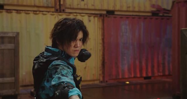  夺冠|《穿越火线》肖枫夺冠后为何消失？三处细节暴露背后真相