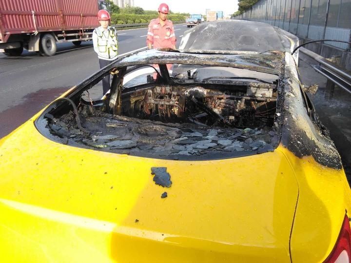 天内|7天内5起自燃事故 高温天谨防汽车“上火”