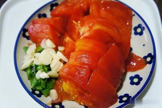 秋天来|入秋后,常给家人做这菜,酸甜爽口,鲜香不腻,大人小孩都爱吃