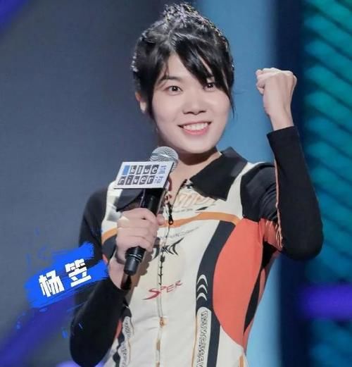  爆灯|连张雨绮都忍不住爆灯，她活该这么红！