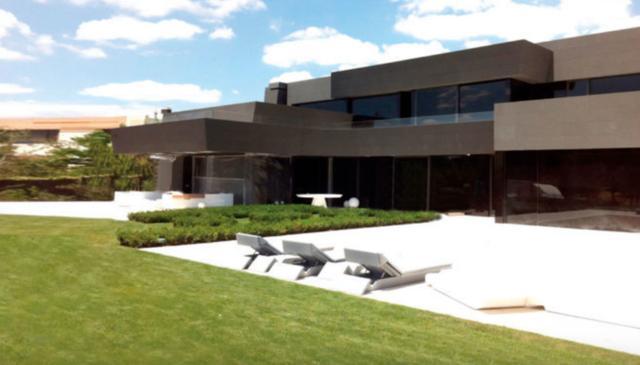 接近|踢球不行享乐无尽阿扎尔马德里豪宅曝光，价值接近1亿人民币