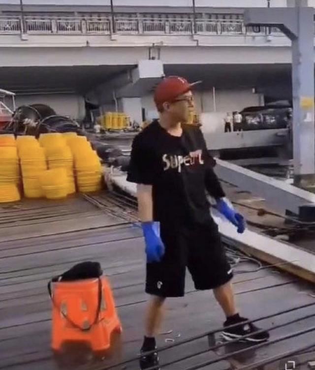  路透|邓超陈赫鹿晗再合体，新综艺路透曝光，扎螃蟹、“飙车”欢乐多