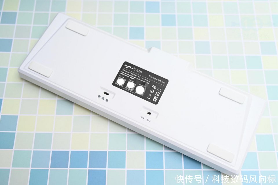 游戏|畅玩三端游戏,吃鸡快人一步,莱仕达K30游戏机械键盘体验