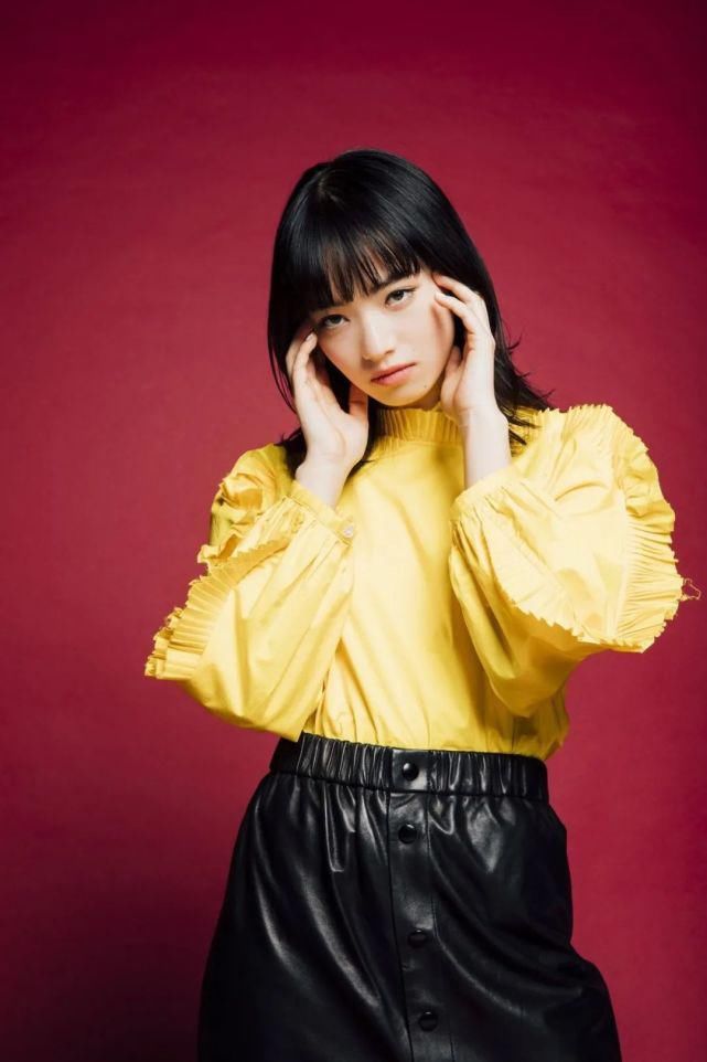 胎毛刘海|你是什么脸型就剪什么刘海，这5款刘海太显脸小了，堪比换头！