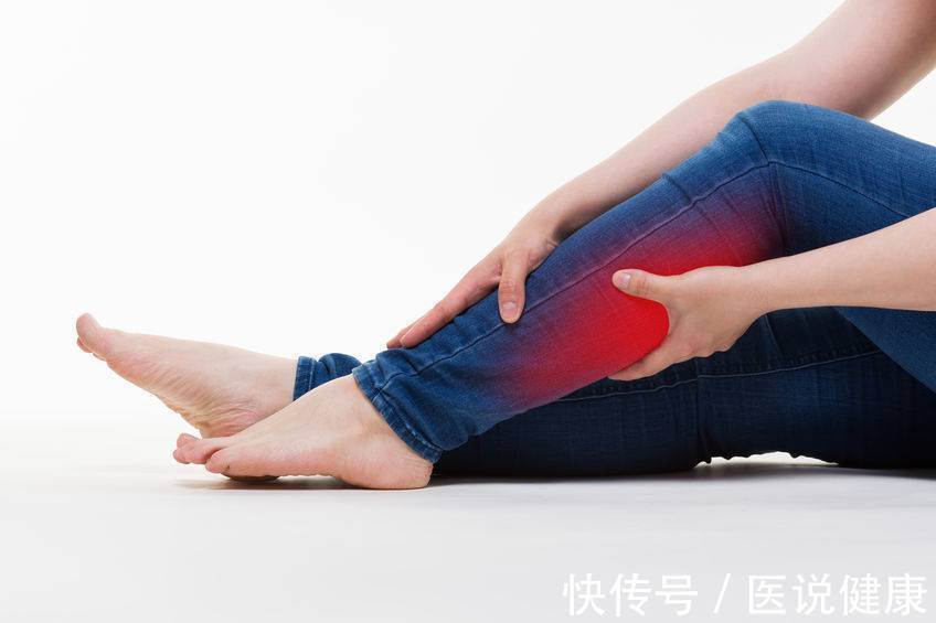 ​身体4个表现说明肾不好了，这2个不良习惯，会加重肾功能衰老2023