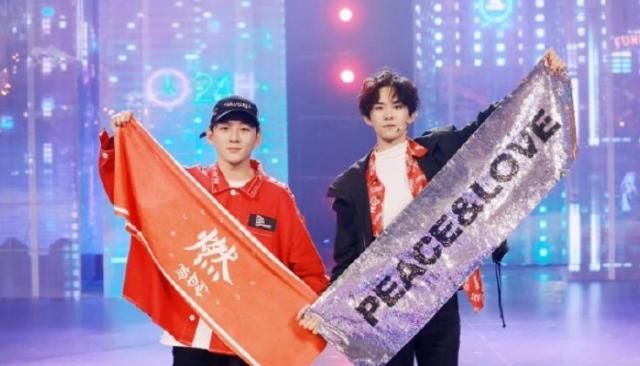  小型|回忆杀！《这就是街舞》易烊千玺战队在《少年之名》小型重聚