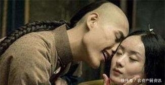  儿子|13岁的太子娶了15岁的太子妃, 皇帝担心太子不会生儿子, 亲自进房间指导!