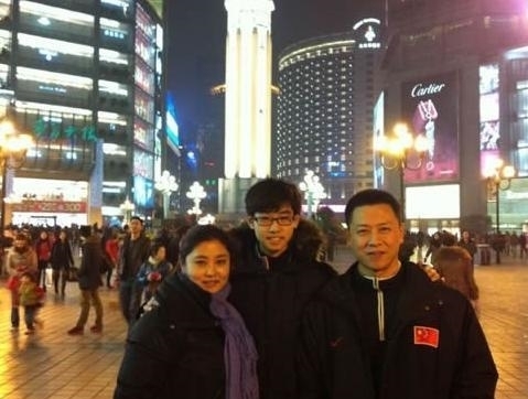胡亚捷|胡亚捷与妻子3次离婚大战,为何不但没得逞反而还“割地赔款”?