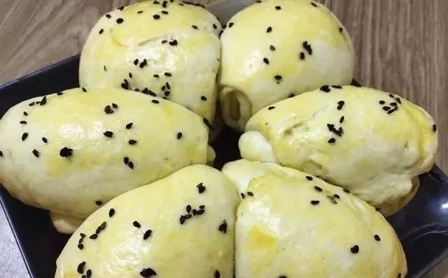 蒸锅|家里有面粉和鸡蛋，就能做面包，不用烤箱，有电饭锅或都蒸锅就行