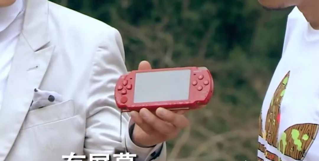 创新|《爱5》韦正求创新,可苦了娄艺潇,一套衣服换30多遍,累到手抖