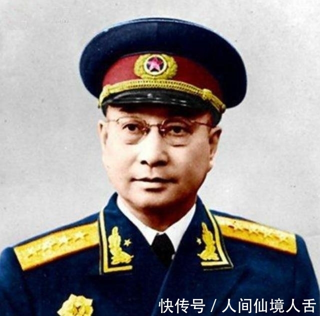 解放军|解放军的纵队是什么编制,一个纵队有多少人?