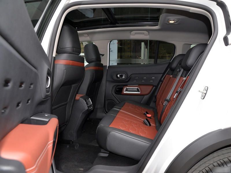 埋没|被埋没的法系SUV，定位等同奇骏不到15w就能买，半年却只卖3307辆