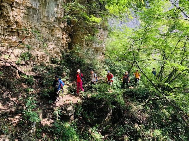  紫霞|郑州驴友团徒步紫霞关，偶遇南太行夏季云海