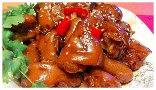  喜欢|香气十足营养丰富的家常菜，好吃实惠做法简单，全家人都喜欢！