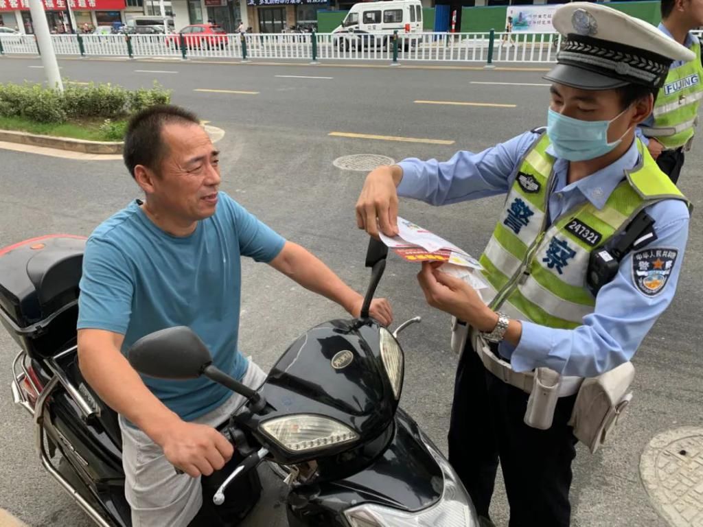  交通事故|处罚倒计时9天！今天你戴头盔了吗？