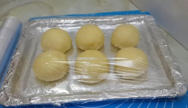  面包|面包这样做才好吃，加4个鸡蛋，蓬松暄软又香甜，学会能开店了