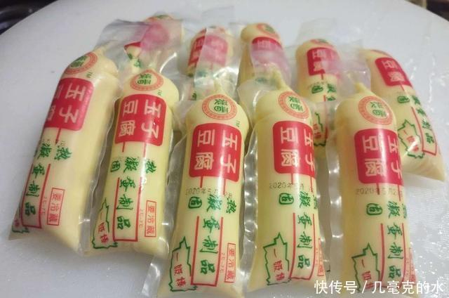  红烧|做红烧玉子豆腐挂糊厨师长教你正确做法，外酥里嫩、汁香味美