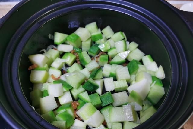 作用|秋吃萝卜赛人参,这做法一定要试试,简单一焖出锅比肉还香