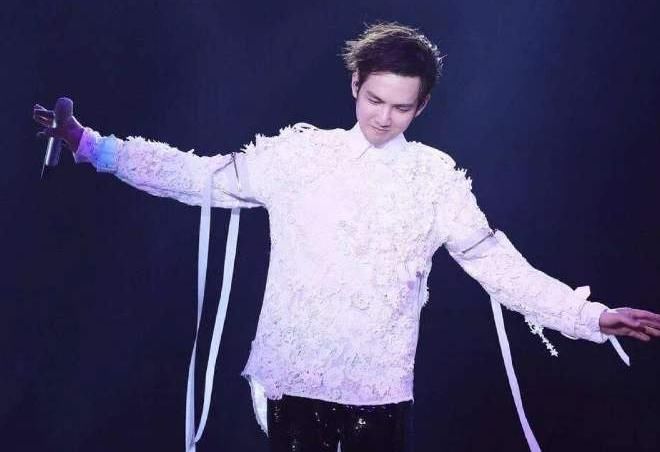  评价|四位《这就是街舞》导师谁的跳舞功底最强？谁是人气王？