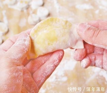 拍照|大年三十饺子这样包,好看好吃寓意好,端上桌抢着拍照
