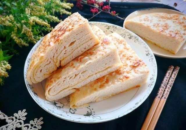 好吃|早餐饼又出新吃法了,外面花钱买不到,香软好吃有层次,凉了不硬