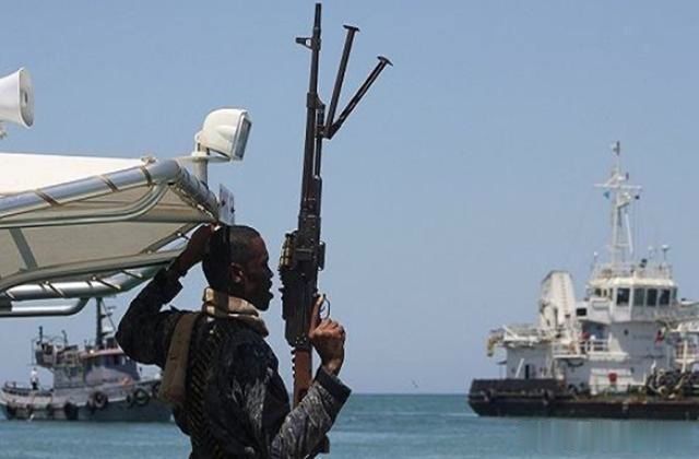 敌人|印度海军打击海盗，任务没完成反被俘虏5名士兵，少将：敌人太强