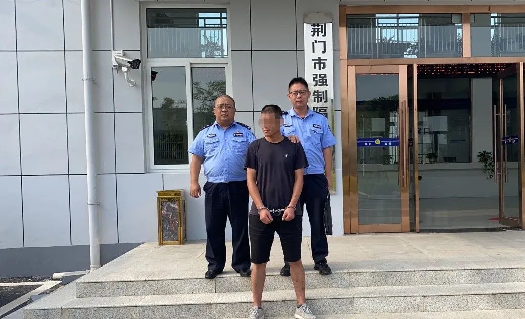 形迹可疑|两名男子形迹可疑，民警一查果然有问题