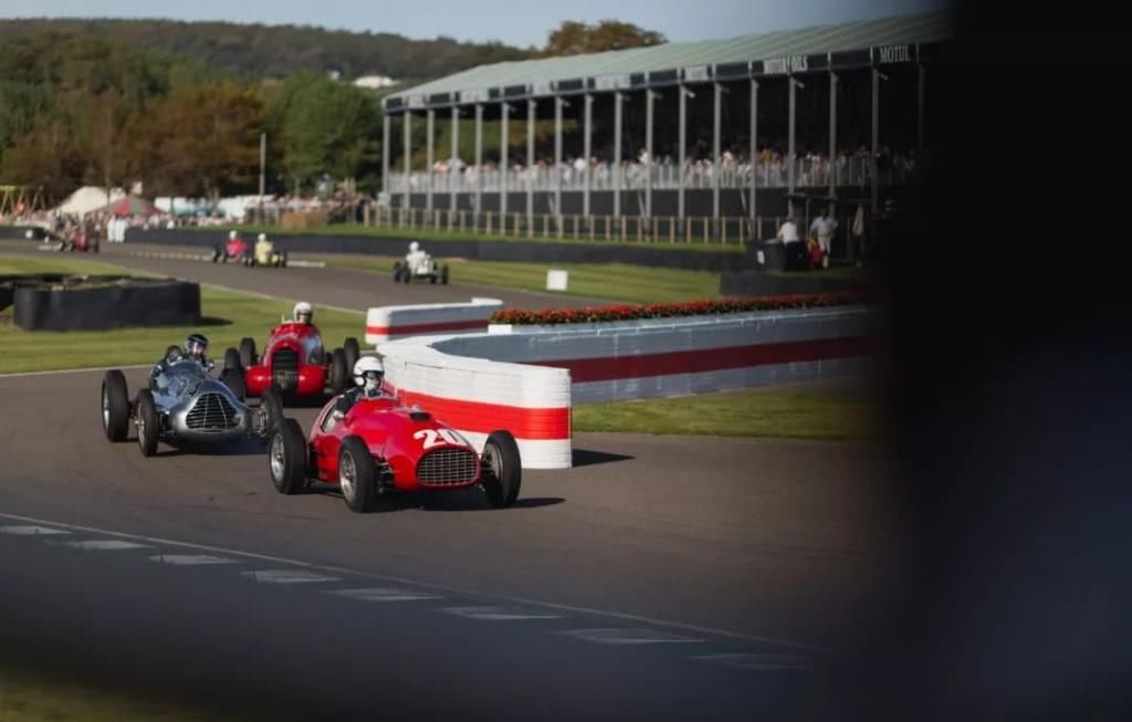 时髦|除了机车和速度,这个比赛还关注谁更时髦